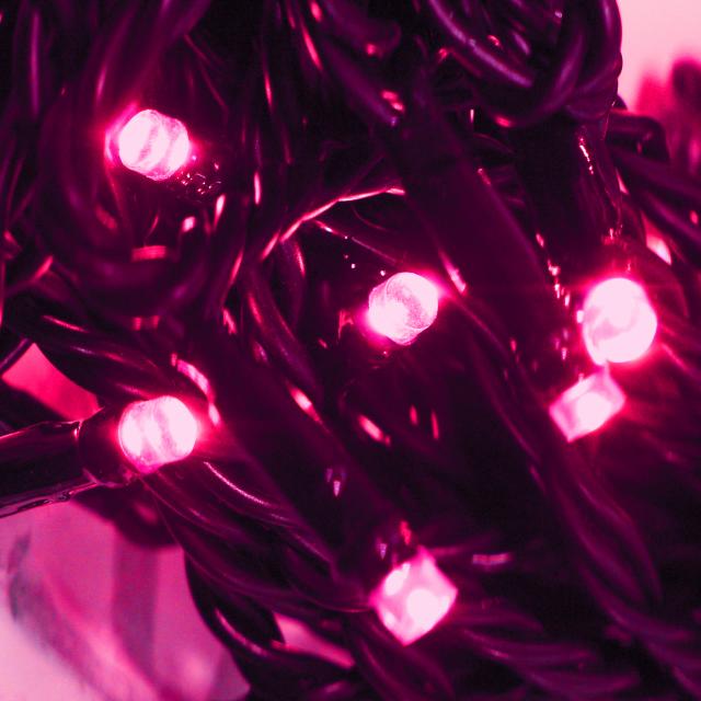 LED vánoční řetěz - girlanda, 12m 80 LED červená